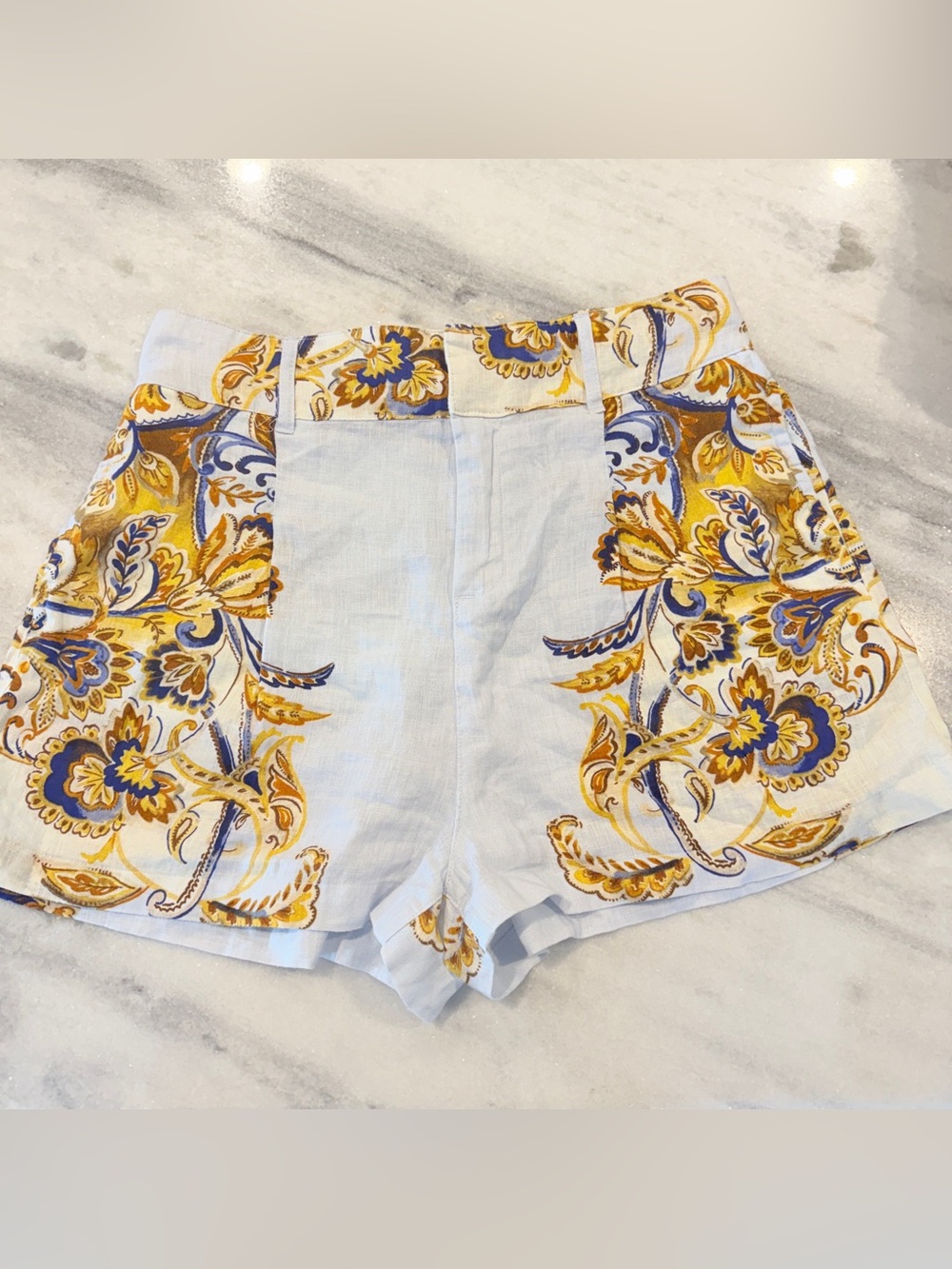 Joie 100% Linen Light Blue, Blue & Golden Yellow Floral Print Shorts Sz Large